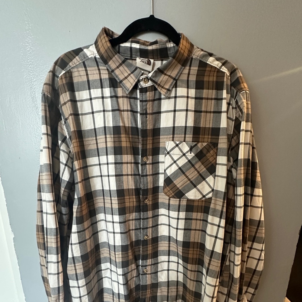 North face long sleeve medium weight poly/cotton shirt, brown XXL